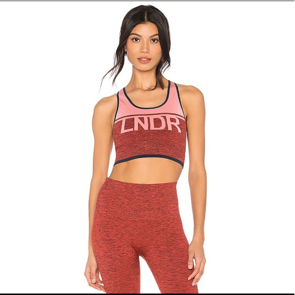 LNDR A Team Bra & Leggings